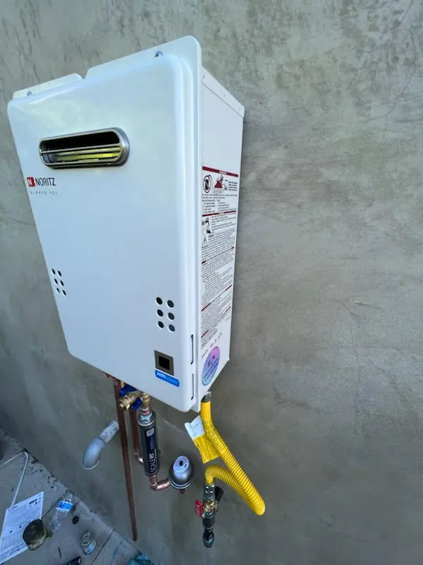 Tankless water heater installation for Union Park homes